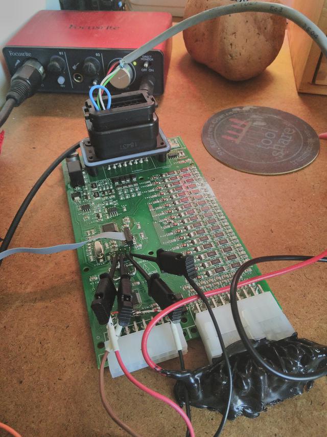 Logic Analyser and development board.